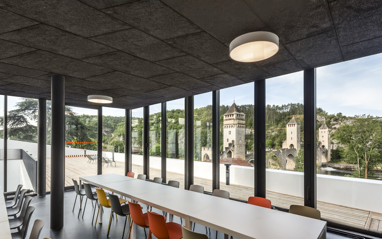 Hostal CHAI Youth / Antonio Virga architecte - Imagen 11 de 22