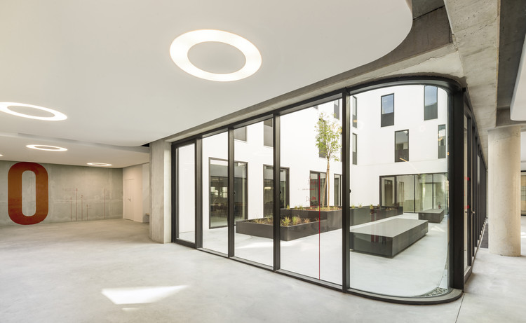 Hostal CHAI Youth / Antonio Virga architecte - Imagen 7 de 22