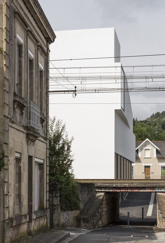 Hostal CHAI Youth / Antonio Virga architecte - Imagen 10 de 22