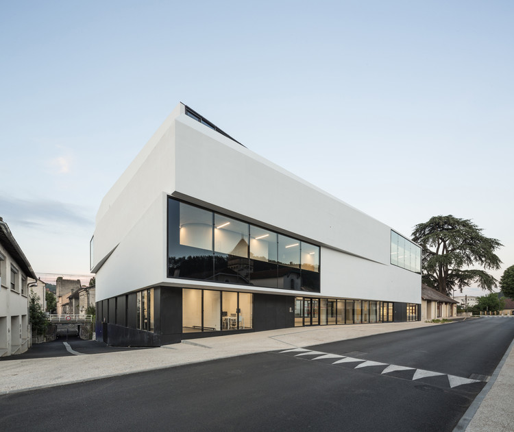 Hostal CHAI Youth / Antonio Virga architecte - Imagen 1 de 22