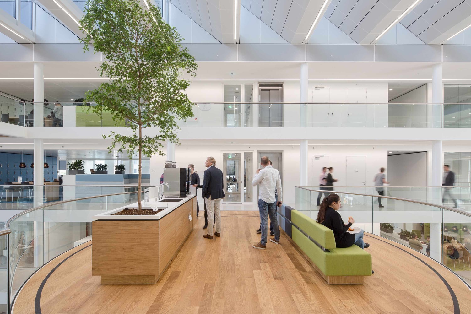 Gallery of Westland Town Hall / architectenbureau cepezed 22