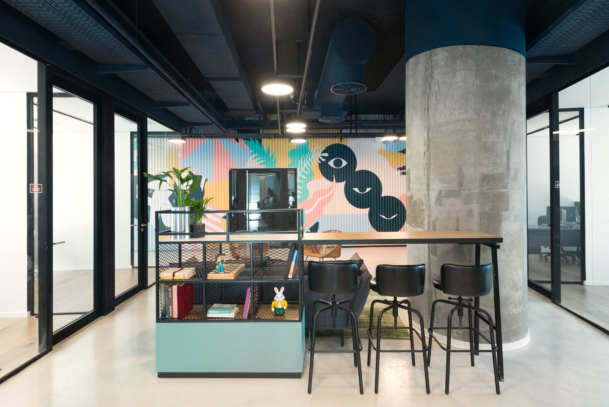 Gallery of IronSource / RUST architects 20