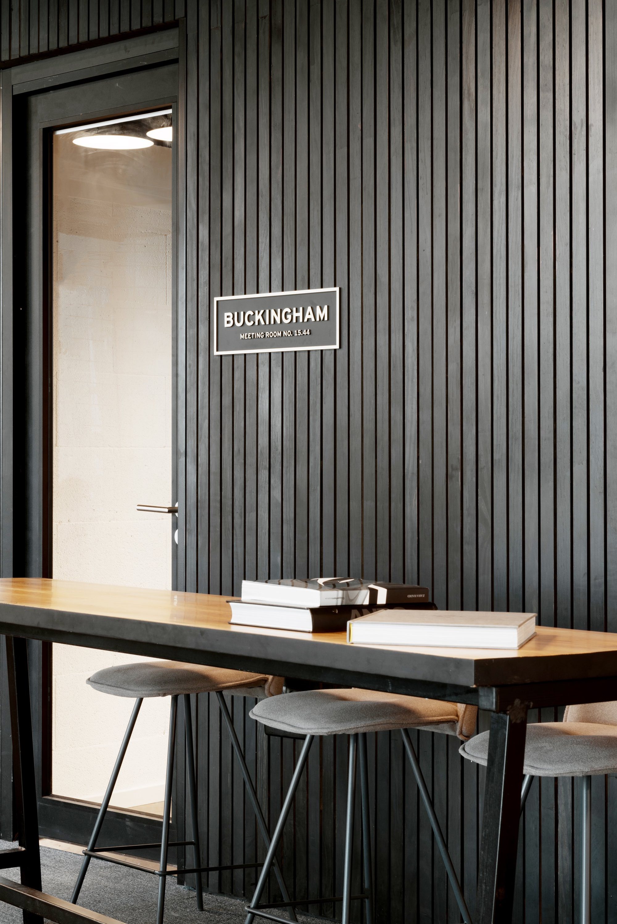 Gallery of IronSource / RUST architects 17