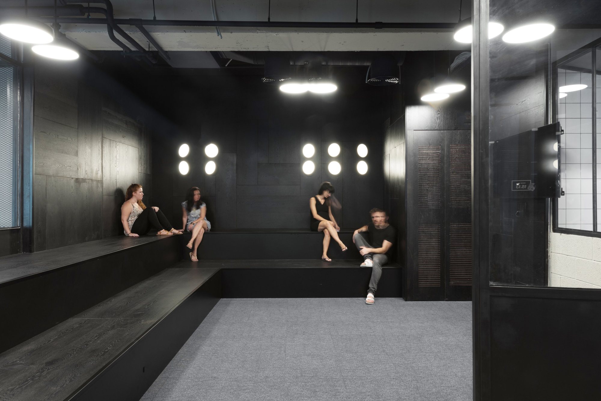 Gallery of IronSource / RUST architects 46