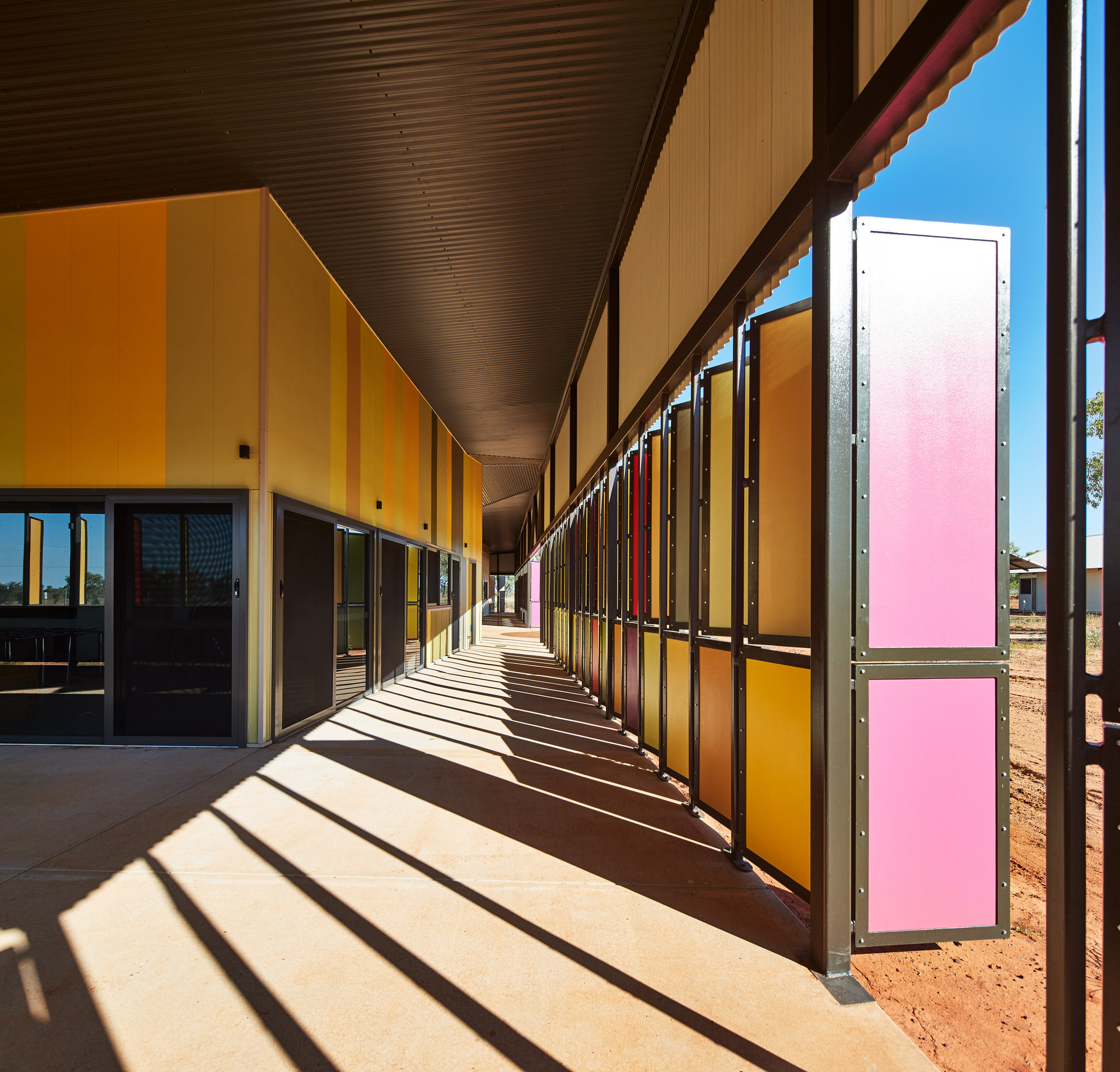 Gallery of Fitzroy Crossing Renal Hostel / iredale pedersen hook