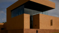 Fort Worth Museum of Science and History / LEGORRETA