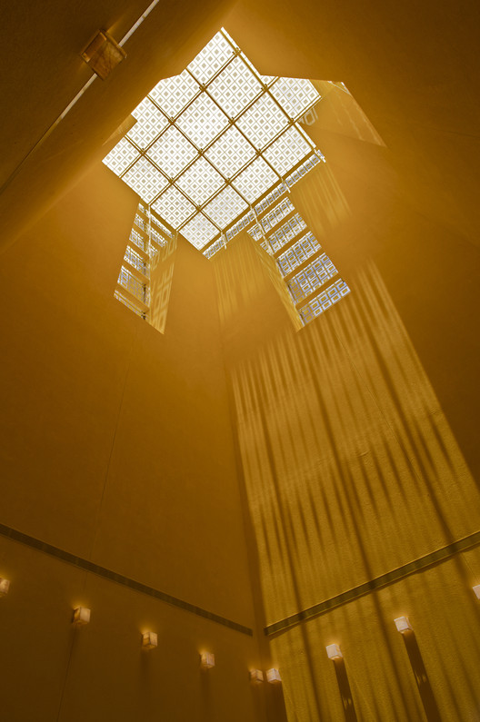 Fort Worth Museum of Science and History / LEGORRETA Fort Worth Museum of Science and History / LEGORRETA - Image 7 of 29