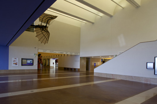 Fort Worth Museum of Science and History / LEGORRETA Fort Worth Museum of Science and History / LEGORRETA - Image 21 of 29