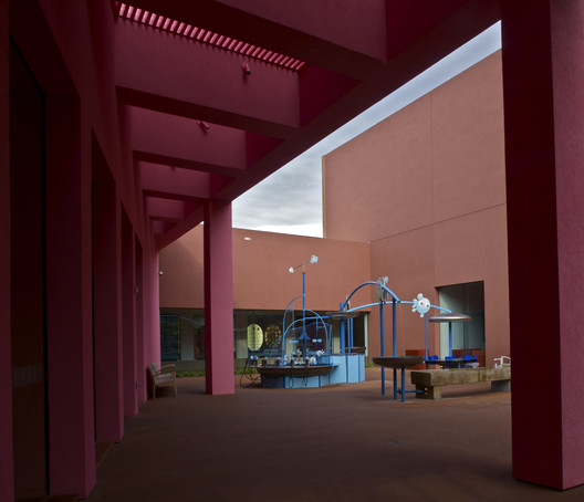 Fort Worth Museum of Science and History / LEGORRETA Fort Worth Museum of Science and History / LEGORRETA - Image 2 of 29