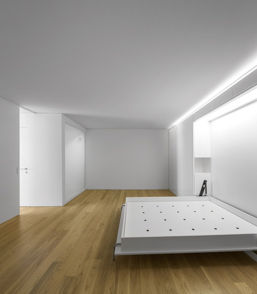 Mobiliários projetados por arquitetos portugueses - Imagem 19 de 93