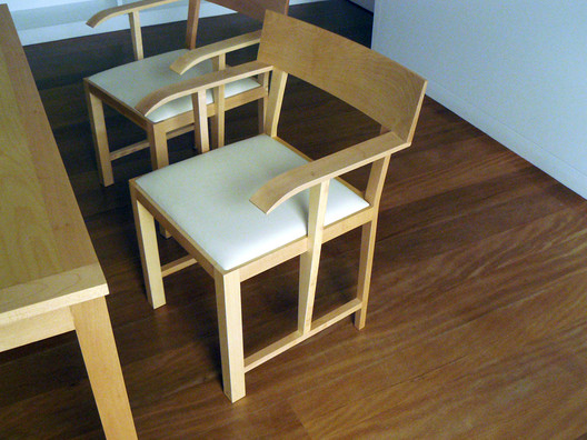 Mobiliários projetados por arquitetos portugueses - Imagem 26 de 93