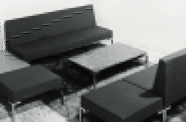 Mobiliários projetados por arquitetos portugueses - Imagem 61 de 93