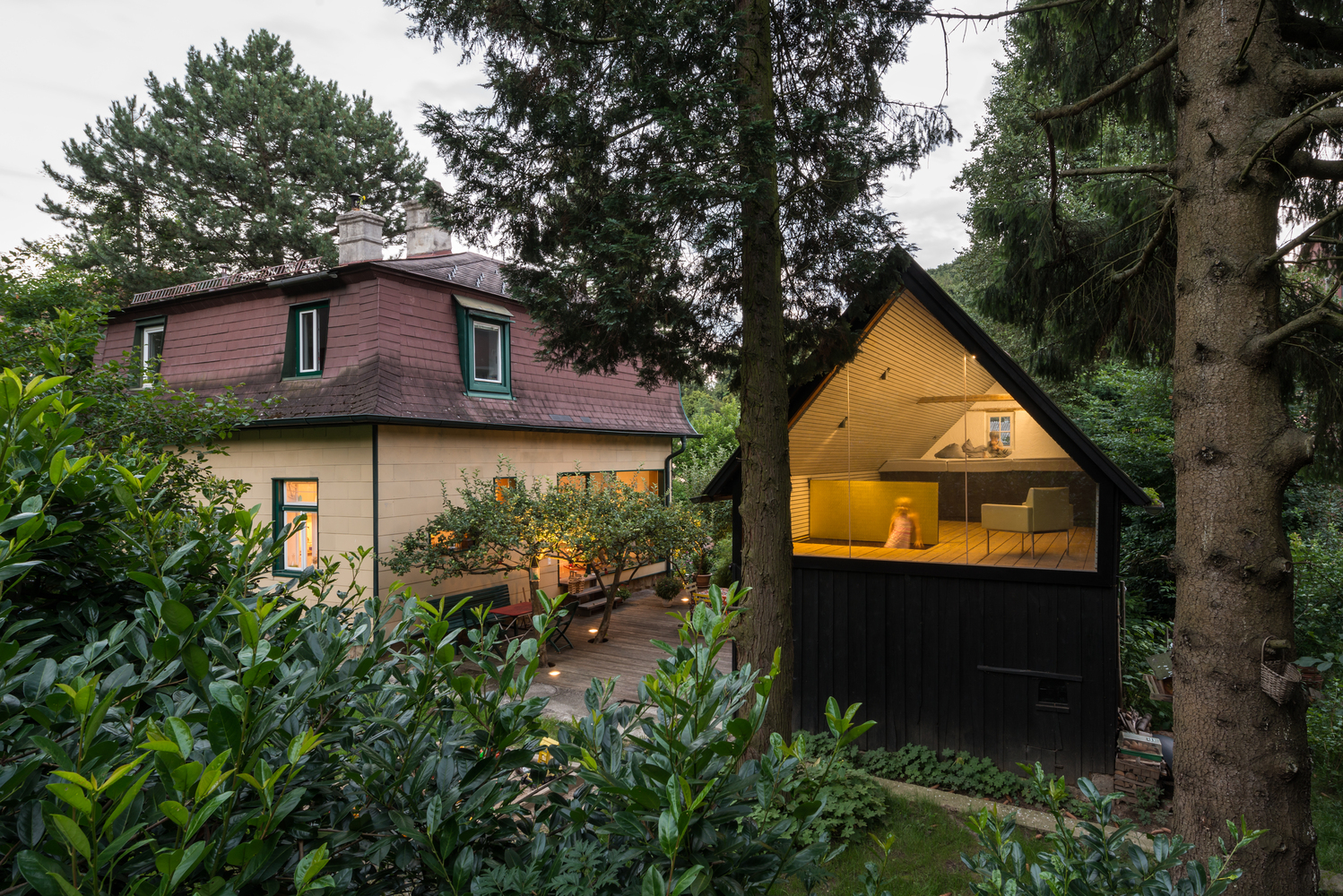 The Enchanted Shed & Leopold House / Franz&Sue Refurbishment in Architecture Award 2018