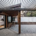 Yi She Mountain Inn / DL Atelier - Door, Brick, Beam, Facade, Deck