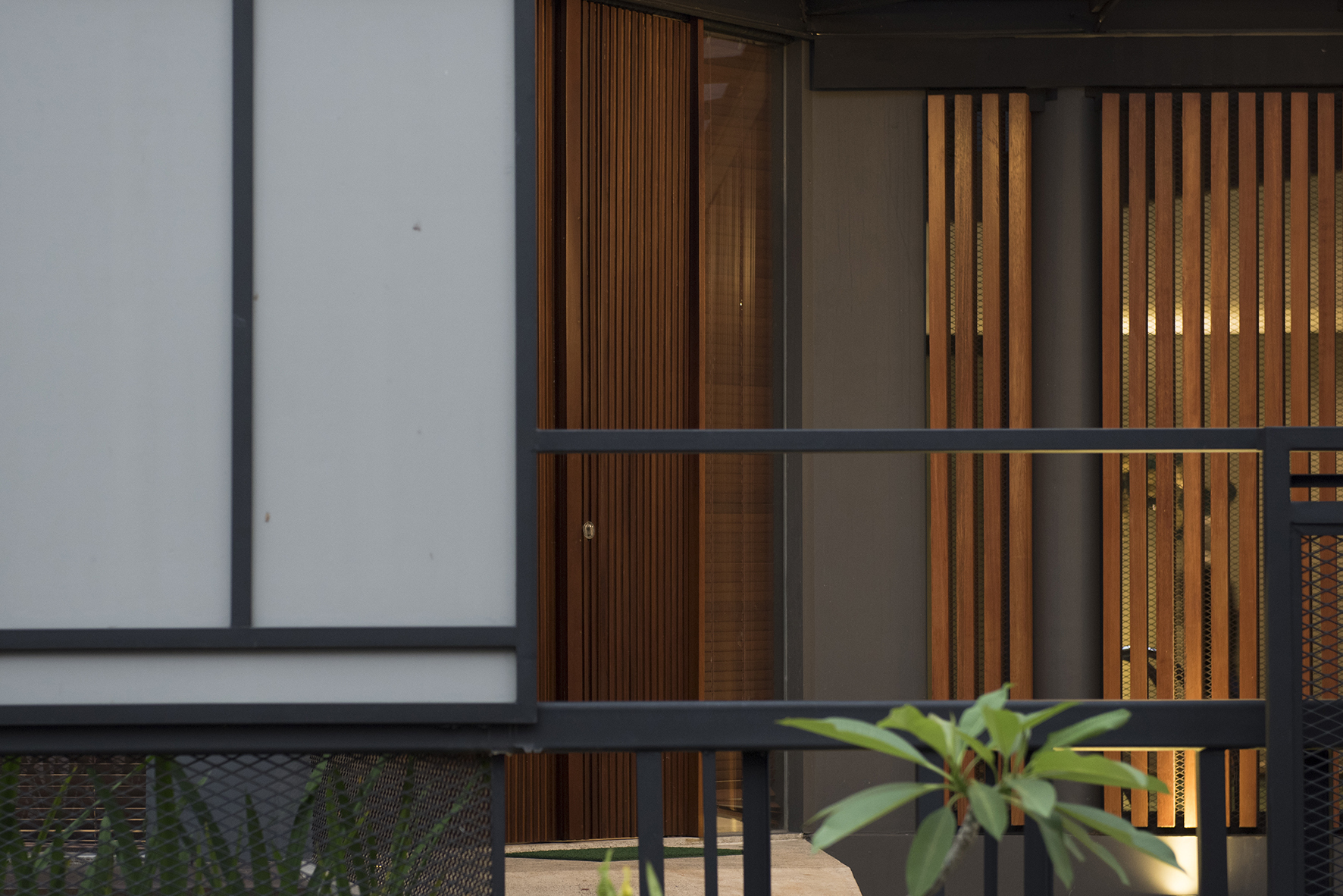 Gallery of Skewed House / Atelier Riri - 18