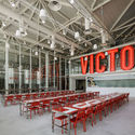 Victoria Beer Factory in Malaga / GANA Arquitectura - Brewery, Beam, Column, Lighting, Table, Chair