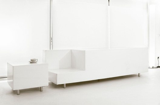 Mobiliários projetados por arquitetos portugueses - Imagem 77 de 93