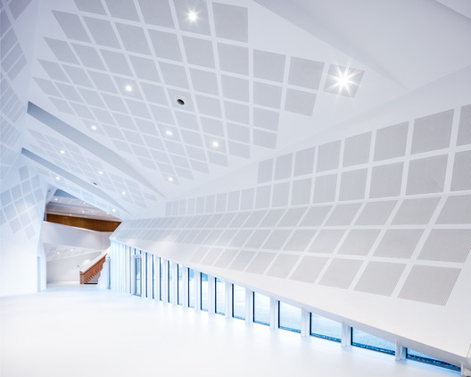 Congress Center of The Haute Saintonge / TETRARC - Image 10 of 45