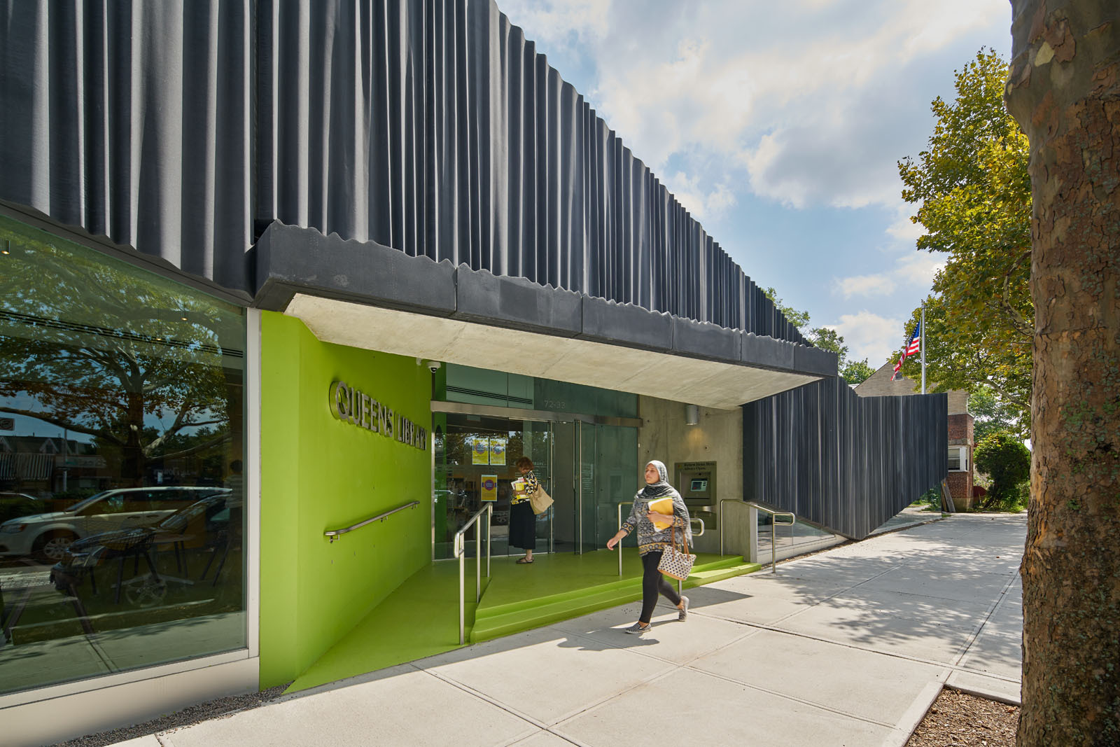 Gallery of Kew Gardens Hills Library / WORKac 5