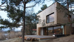 Casa de fin de semana PS / Hantabal Architekti