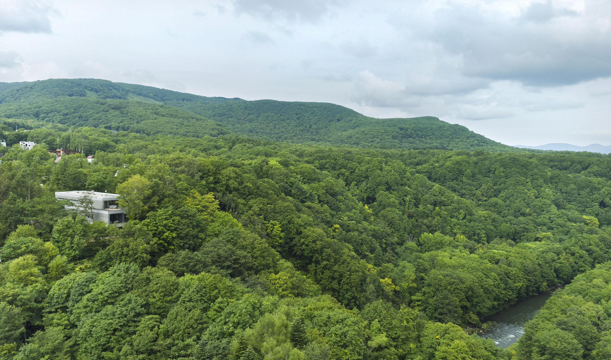Gallery of The Clearwater House / Seshimo Architects + Peter Hahn