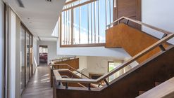 Casa Pezzi / Estudio Cordova Estevez