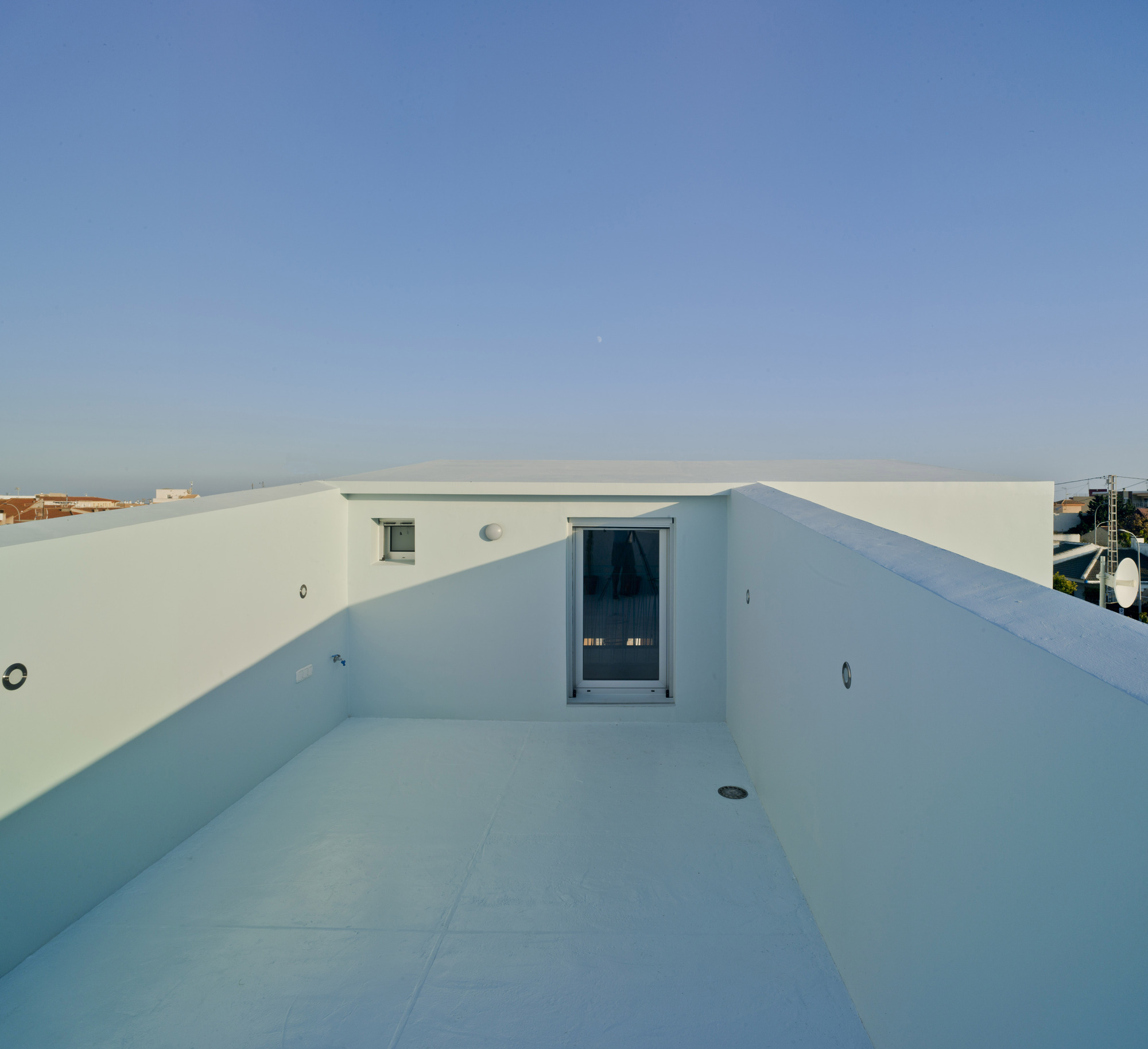 Galería de La casa de la Playa / Laura Ortín Arquitectura 8