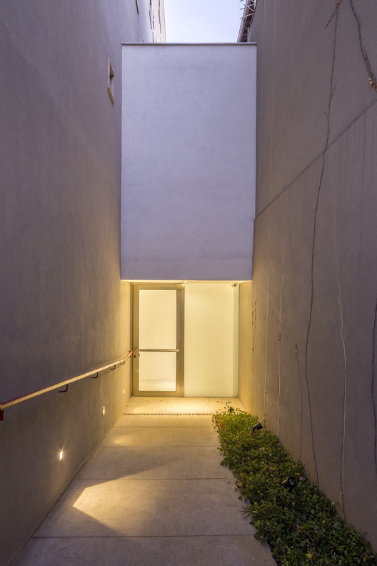 Edifício Residencial Flor de Liz / Play Arquitetura