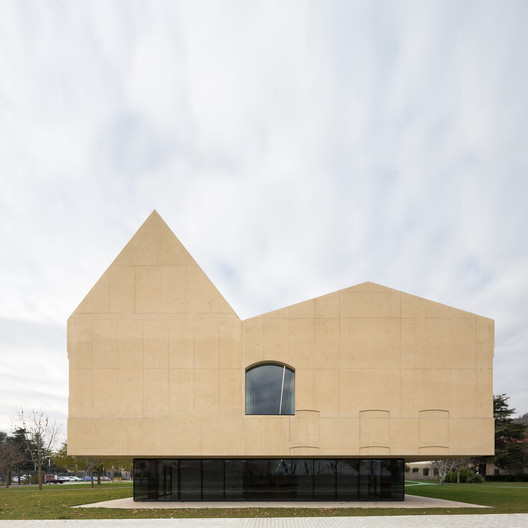 Centro Psiquiátrico / VAILLO + ARCHITECTS + GALAR + VELAZ - Imagen 6 de 40