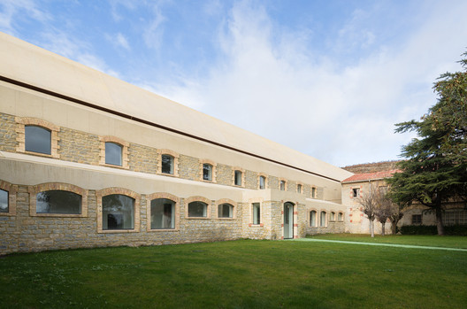 Centro Psiquiátrico / VAILLO + ARCHITECTS + GALAR + VELAZ - Imagen 8 de 40
