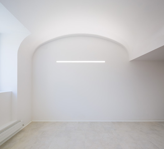 Centro Psiquiátrico / VAILLO + ARCHITECTS + GALAR + VELAZ - Imagen 21 de 40