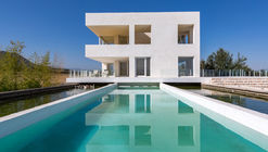 Cheshm Cheran / ZAV Architects