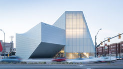 弗吉尼亚联邦大学当代艺术学院 / 斯蒂芬·霍尔建筑事务所