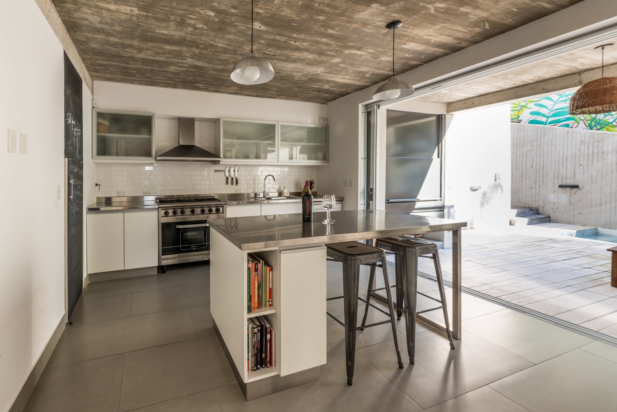 Gallery of LRC House / BDB Arquitectos - 17