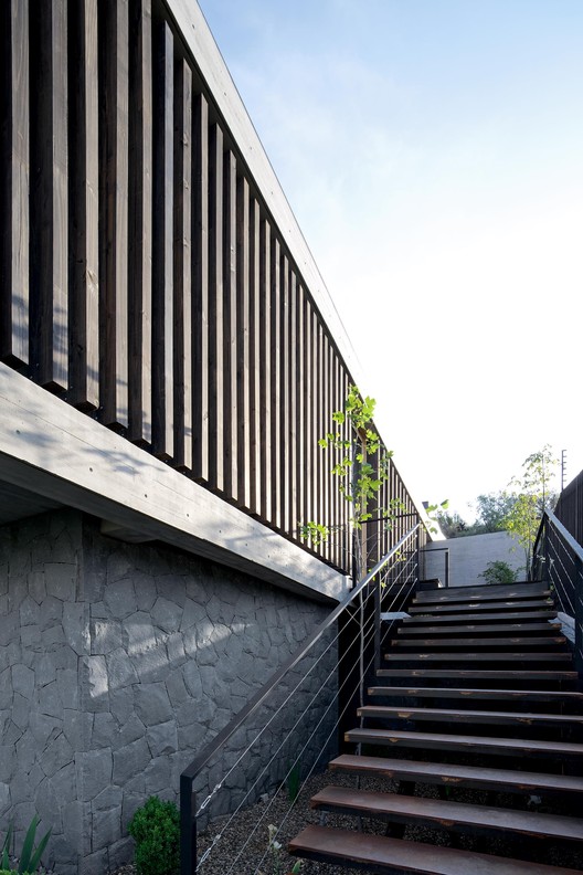 Casa PF / WYND + Hrdalo Arq - Escaleras, Barandas