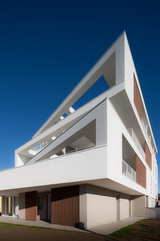 Residence Zeta / PERUZZO Architettura - Facade, Windows