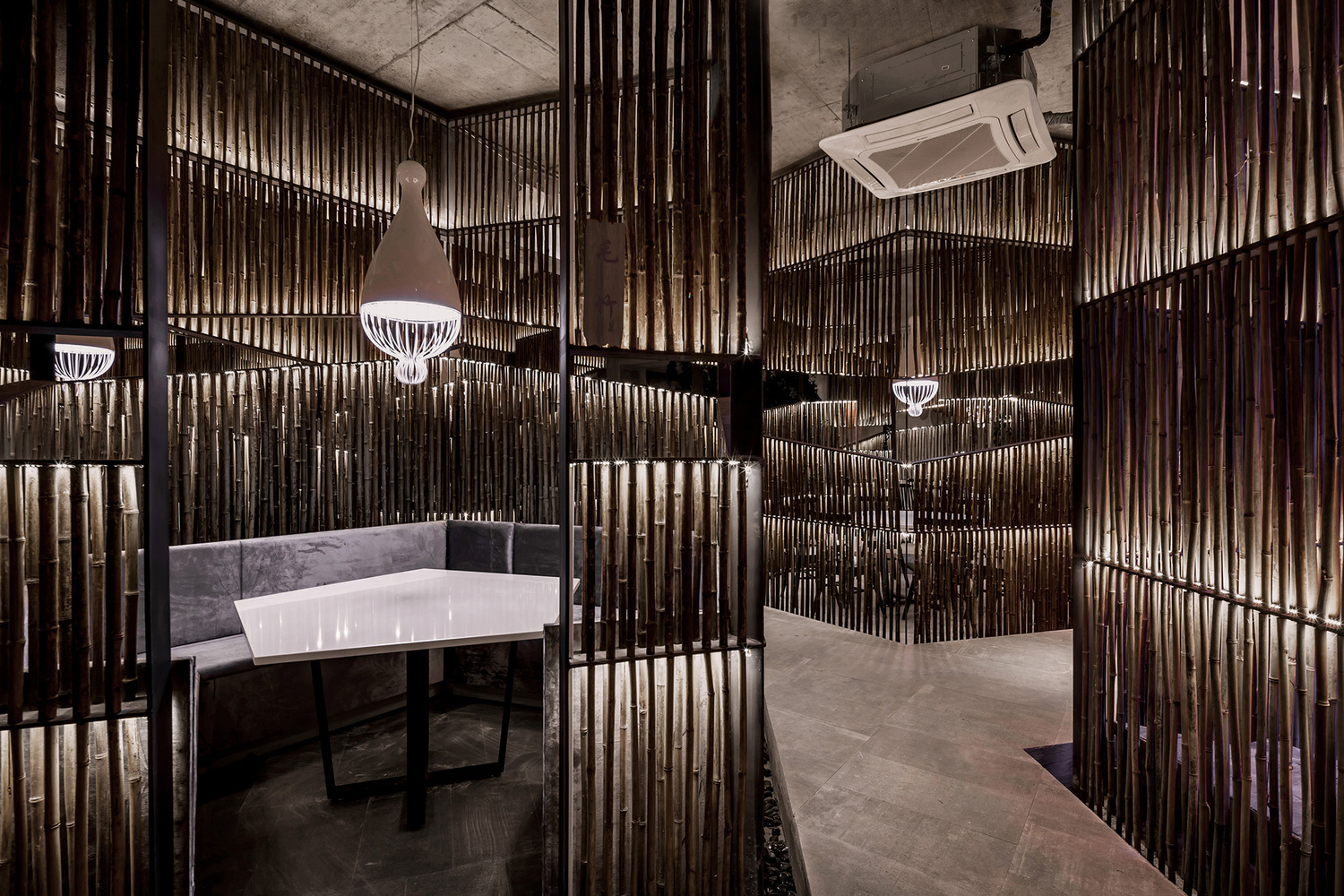 Gallery of New Shandao Restaurant / Yiduan Shanghai International