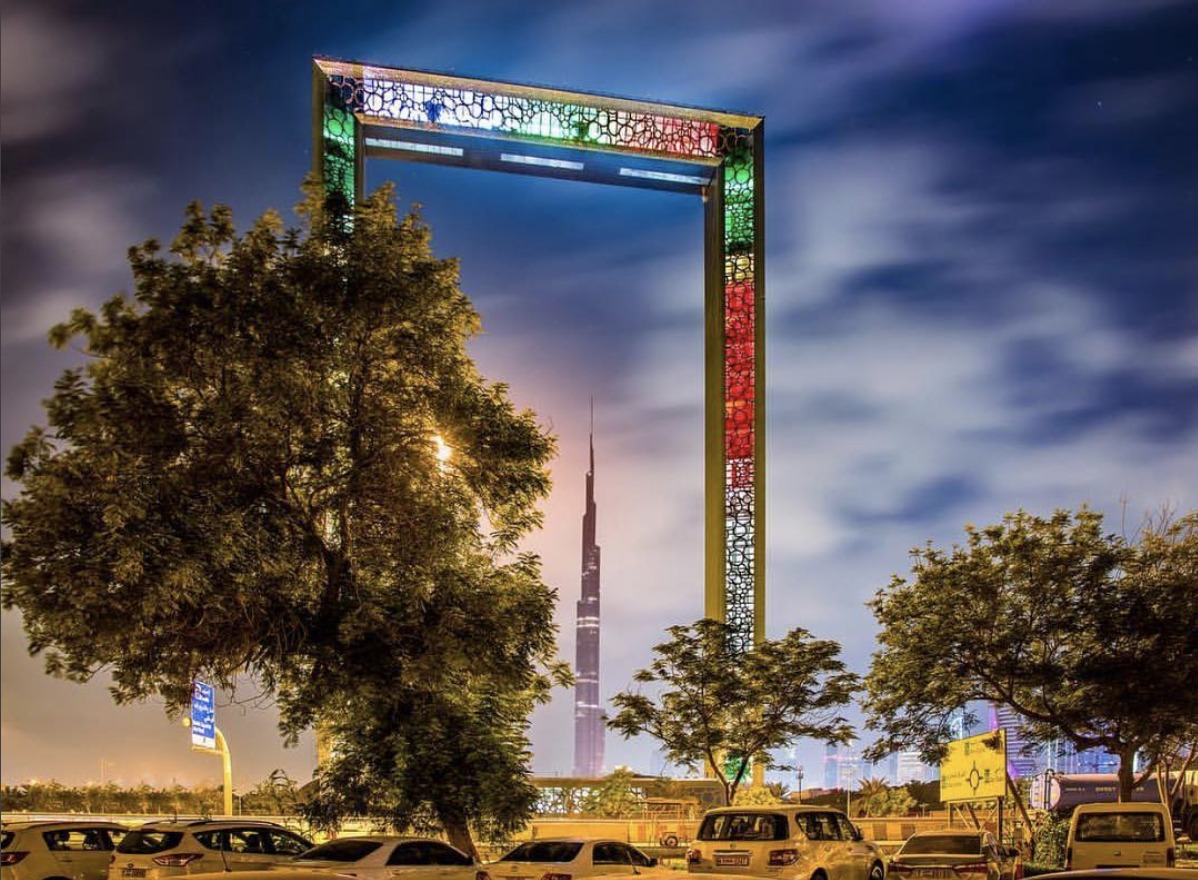 Gallery Of World S Largest Picture Frame Opens In Dubai 4 Zoom Image View Original Size