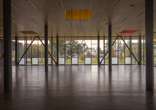 University of Bío-Bío Cafeteria / Nelson Arias + Hernán Ascui + Nicolás Sáez - Image 4 of 36