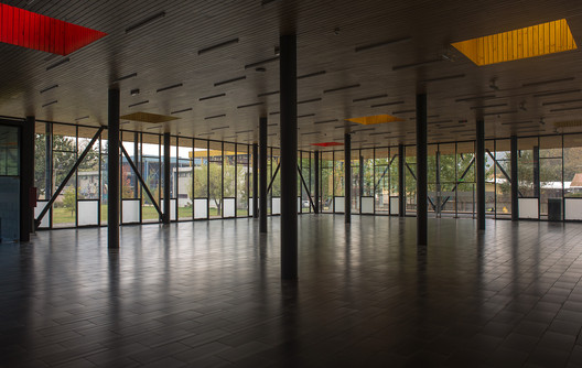 University of Bío-Bío Cafeteria / Nelson Arias + Hernán Ascui + Nicolás Sáez - Image 6 of 36