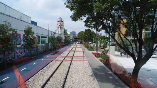 Cuernavaca Railroad Linear Park / Gaeta-Springall Architects Cuernavaca Railroad Linear Park / Gaeta-Springall Architects - Image 19 of 29