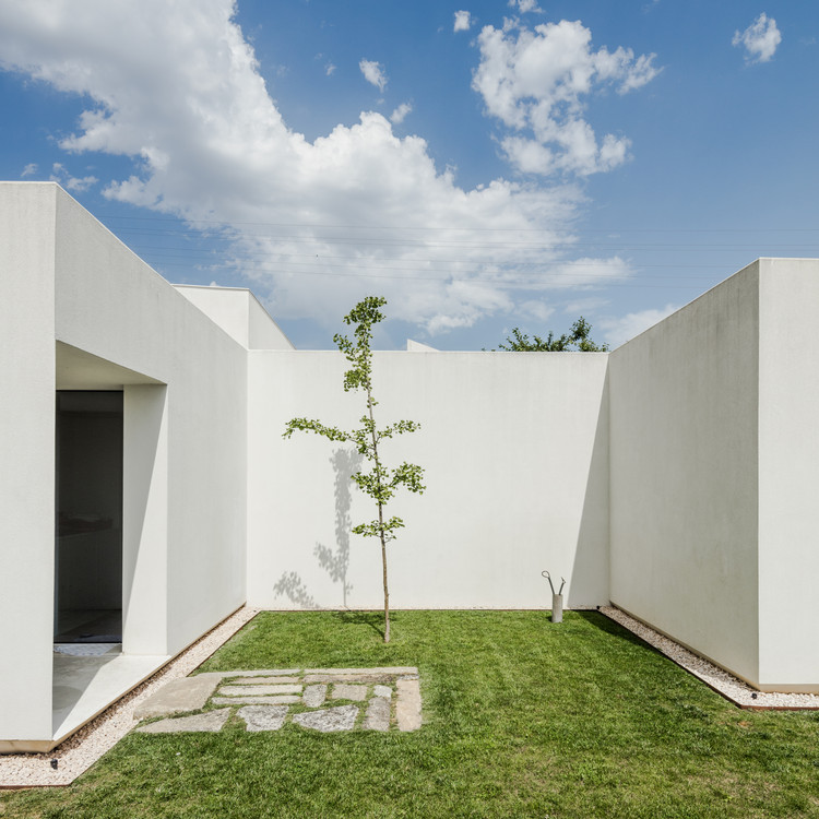 M&M's House / NoArq - More Images