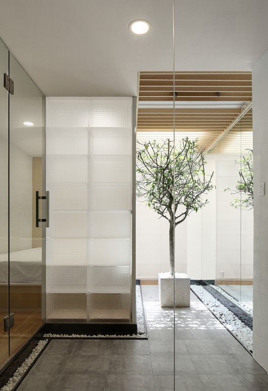Casa Gato / FANAF - Imagen 2 de 49