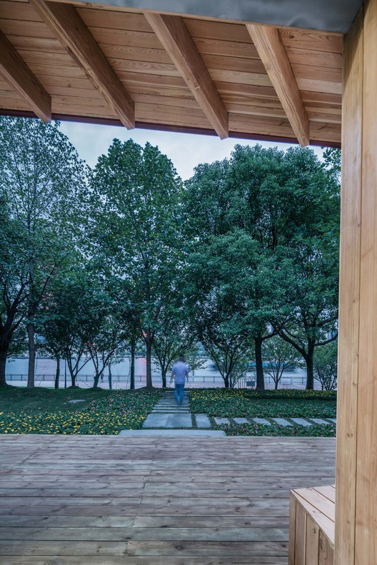 River View Service Station / ZHOU Wei + ZHANG Bin / Atelier Z+ River View Service Station / ZHOU Wei + ZHANG Bin / Atelier Z+ - Image 27 of 48