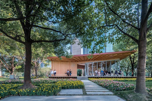 River View Service Station / ZHOU Wei + ZHANG Bin / Atelier Z+ River View Service Station / ZHOU Wei + ZHANG Bin / Atelier Z+ - Image 1 of 48