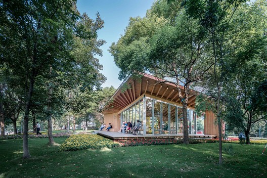 River View Service Station / ZHOU Wei + ZHANG Bin / Atelier Z+ River View Service Station / ZHOU Wei + ZHANG Bin / Atelier Z+ - Image 19 of 48
