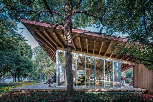 River View Service Station / ZHOU Wei + ZHANG Bin / Atelier Z+ River View Service Station / ZHOU Wei + ZHANG Bin / Atelier Z+ - Image 28 of 48