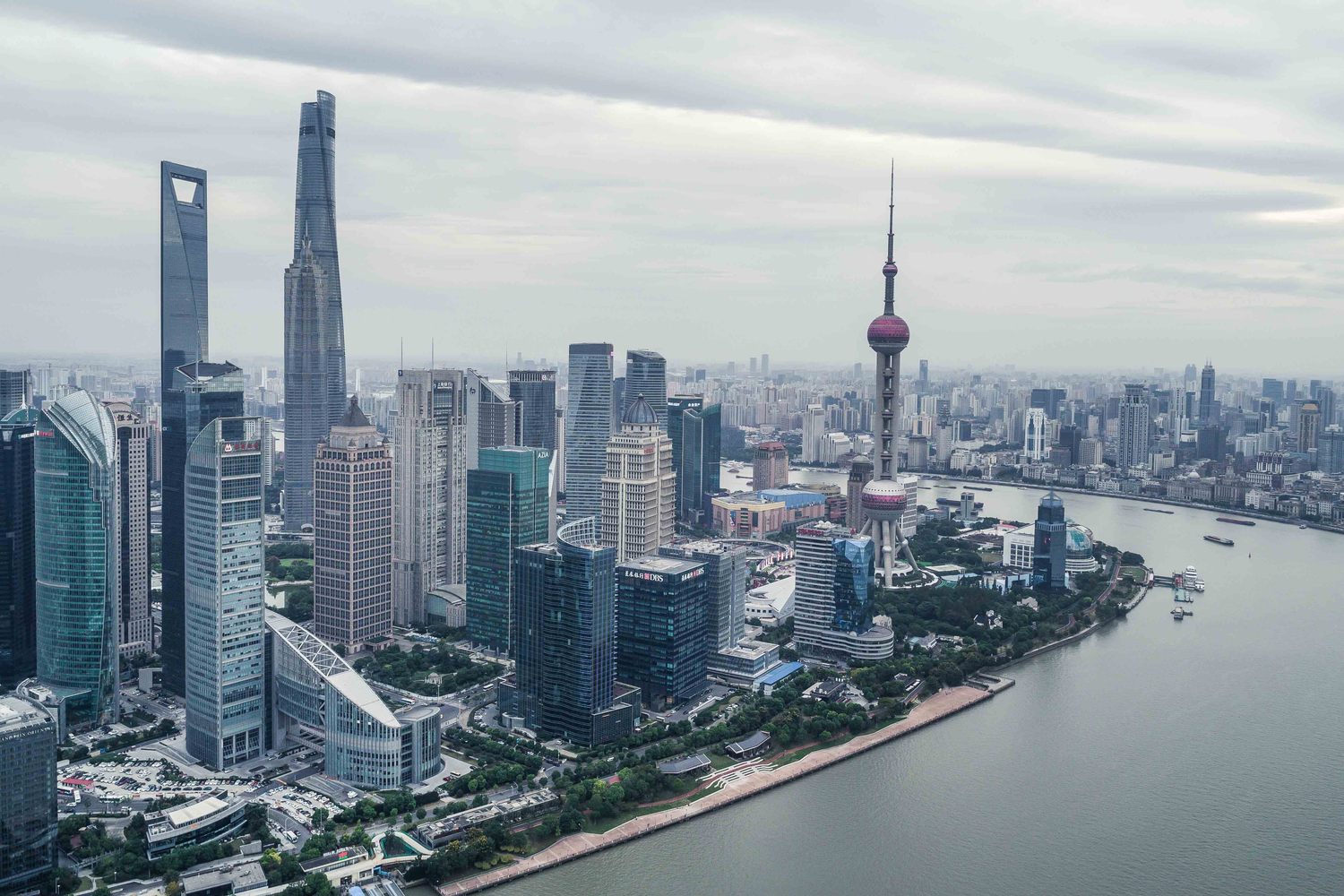 Gallery of River View Service Station / ZHOU Wei + ZHANG Bin / Atelier