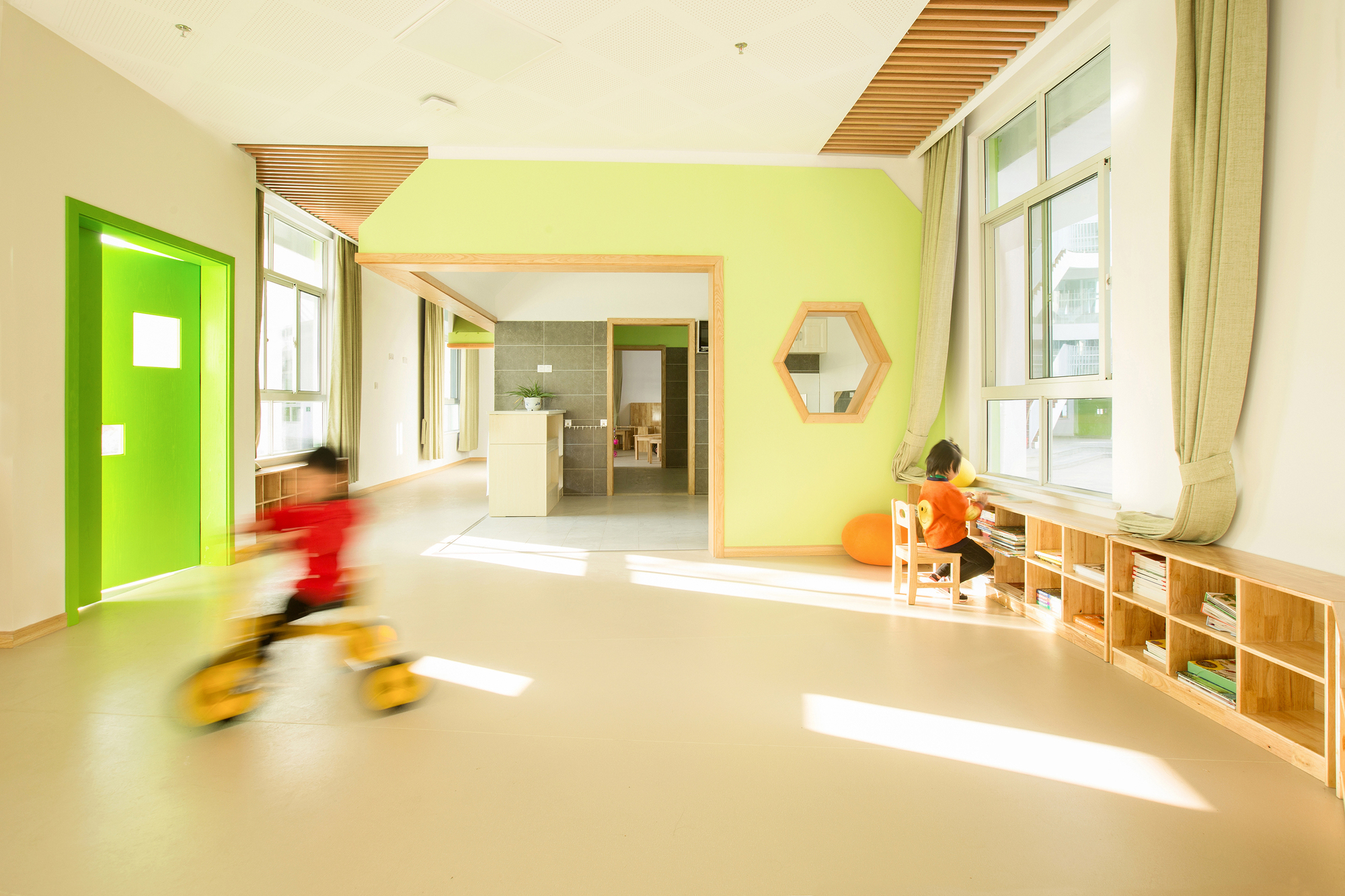 Gallery of Sanhuan Kindergarten / Perform Design Studio - 24
