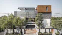ReGEN House / EKAR